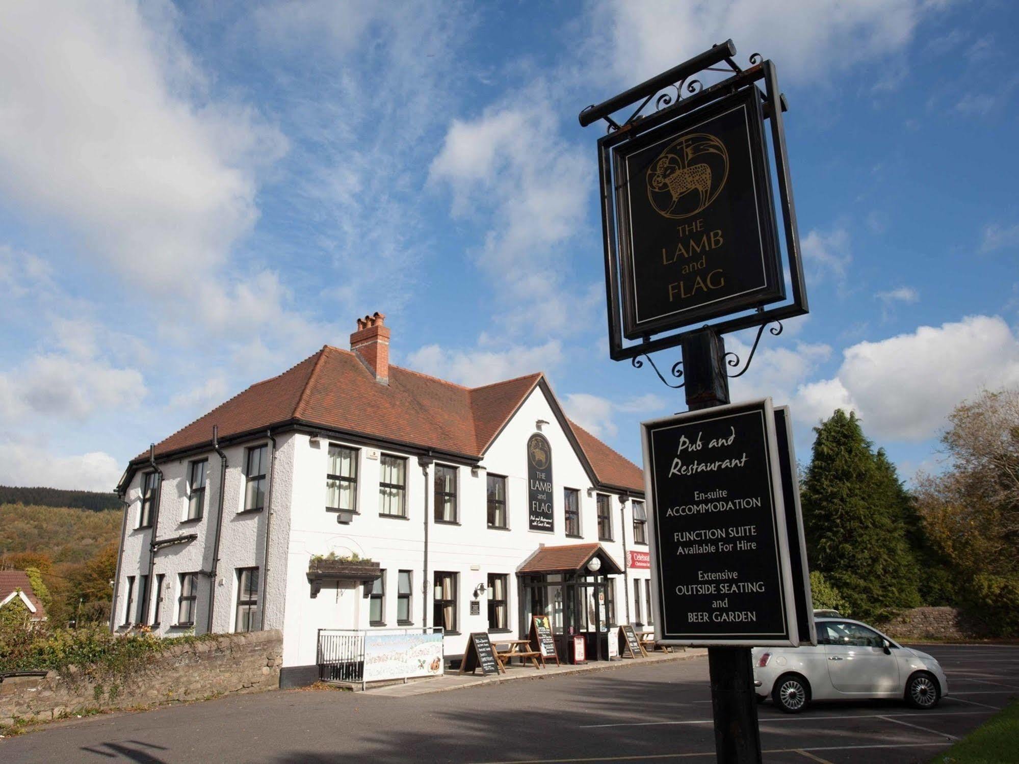 The Lamb & Flag Hotel Glyn Neath Exterior photo
