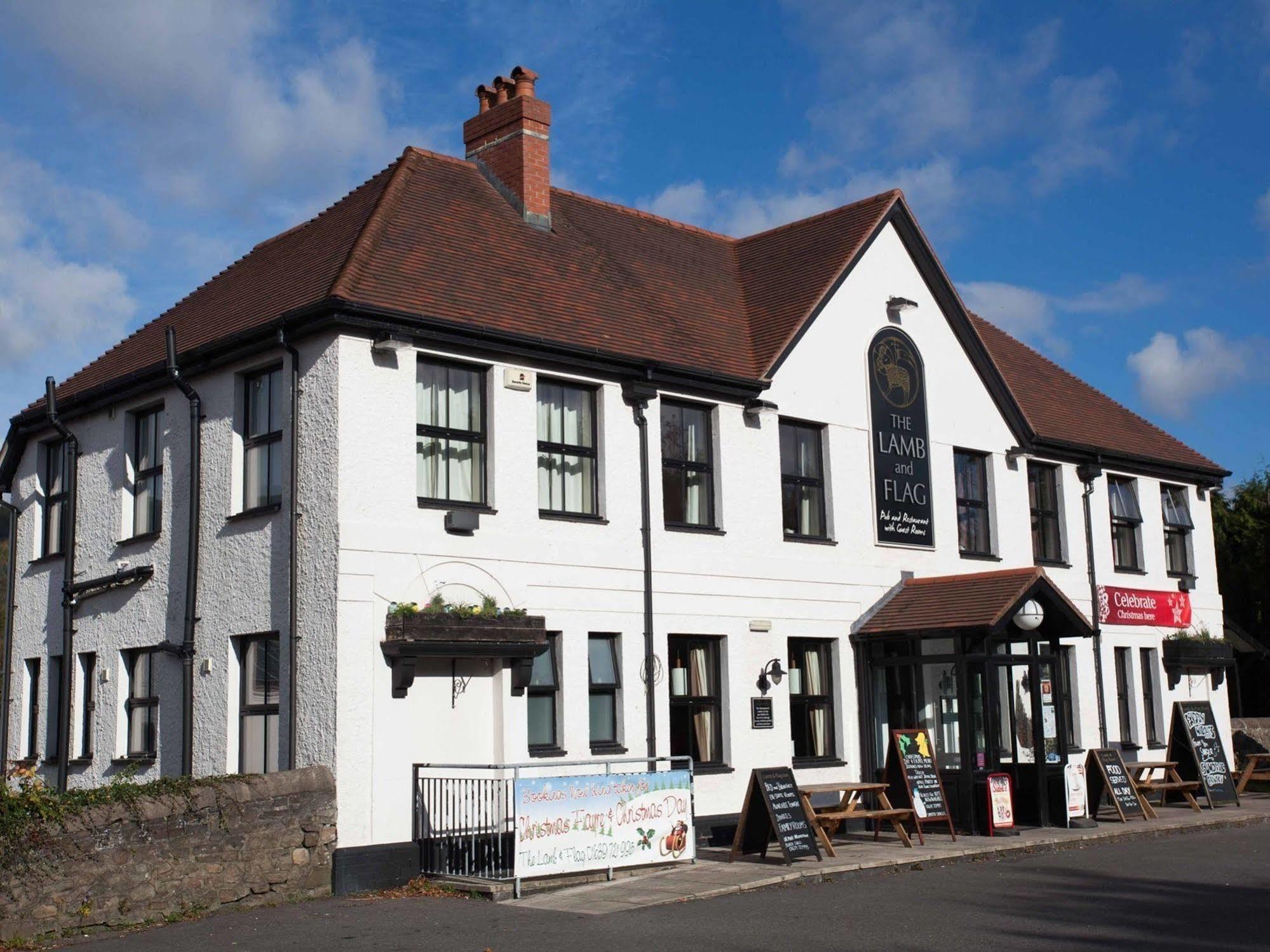 The Lamb & Flag Hotel Glyn Neath Exterior photo