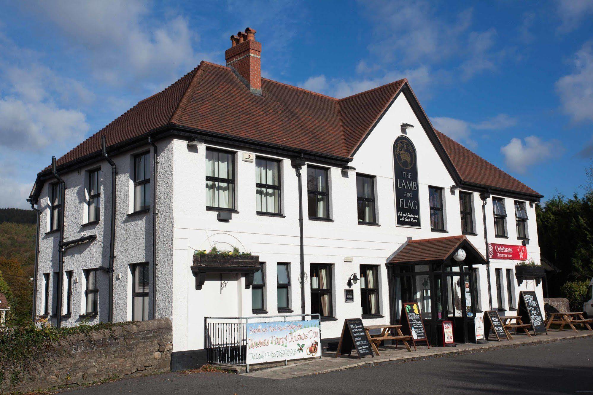 The Lamb & Flag Hotel Glyn Neath Exterior photo